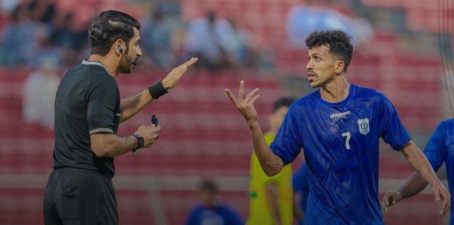النصر يهدد بالانسحاب من الدوري العماني 1 النصر يهدد بالانسحاب من الدوري العماني