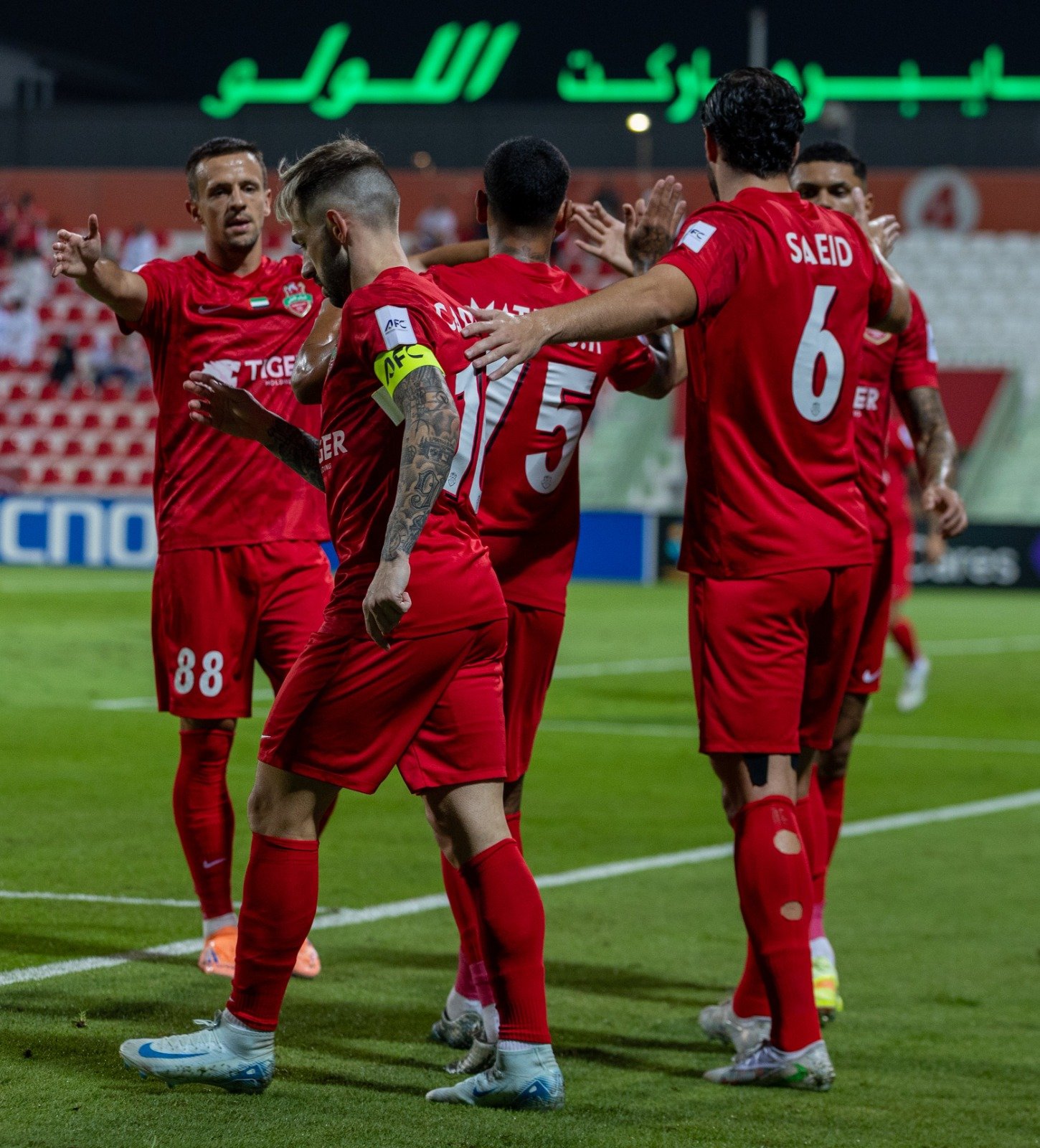 شباب الأهلي يكرم ضيافة ناساف برباعية
