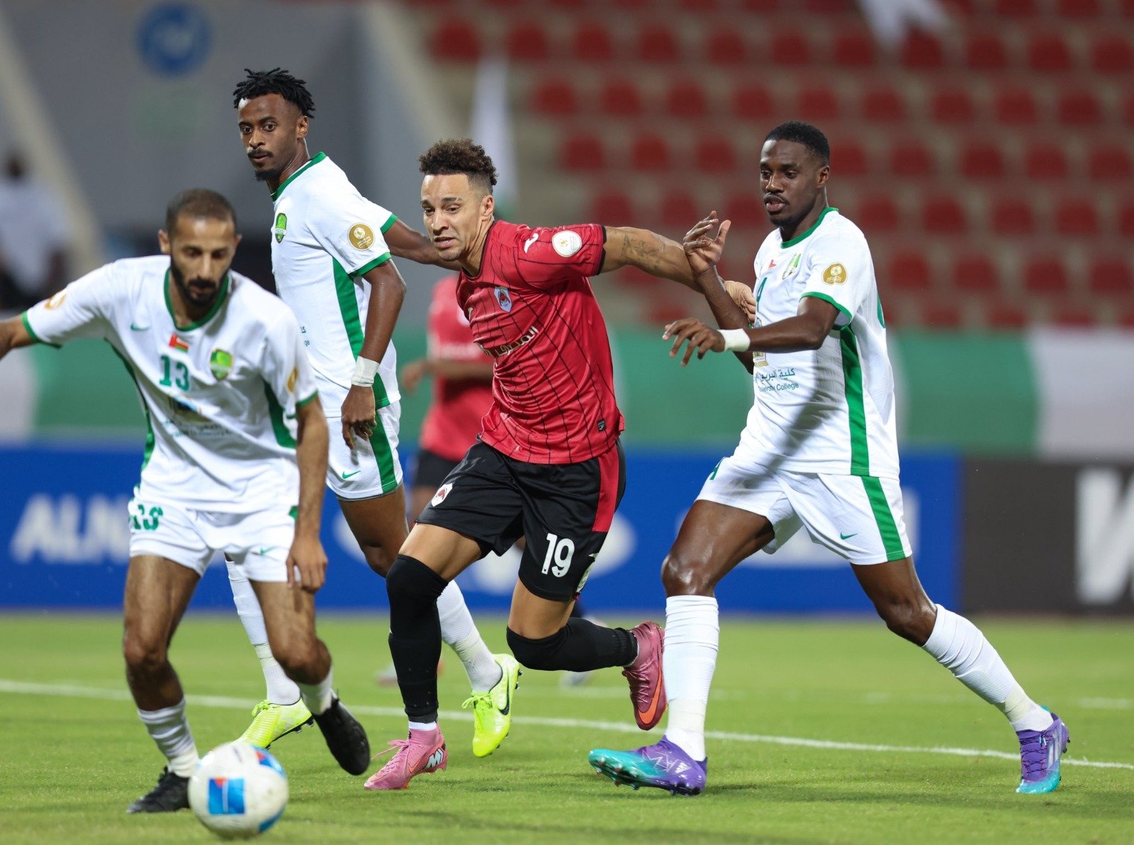 الريان القطري يخطف نقطة من النهضة العماني