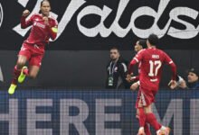 ليفربول يضمد جراحه بسحق آينتراخت فرانكفورت