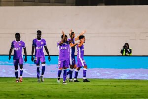 العين يكتفي بثلاثية بيضاء في عجمان