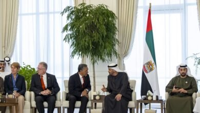 رئيس الدولة يستقبل وفد جامعة ماكغيل الكندية