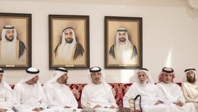 هزاع بن زايد يقدم واجب العزاء في وفاة سيف راشد النايلي ومحمد فالح الشامسي