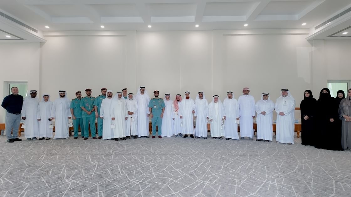 "الطاقة والبنية التحتية" تنظم المجلس الثاني لكبار المواطنين في أم القيوين