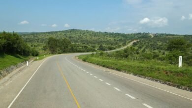 "صندوق أبوظبي للتنمية" يموّل مشروع تطوير طريق رئيسي شرق أوغندا