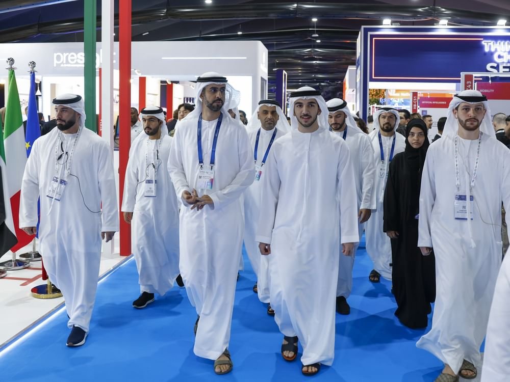 محمد بن راشد بن محمد بن راشد آل مكتوم يزور معرض "إكسباند نورث ستار "