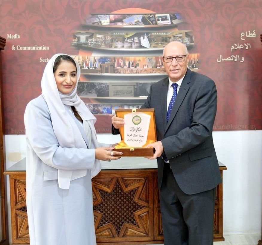 الجامعة العربية تشيد بالتجربة الإعلامية الإماراتية وريادتها في مجالات التحول الرقمي 1 الجامعة العربية تشيد بالتجربة الإعلامية الإماراتية وريادتها في مجالات التحول الرقمي