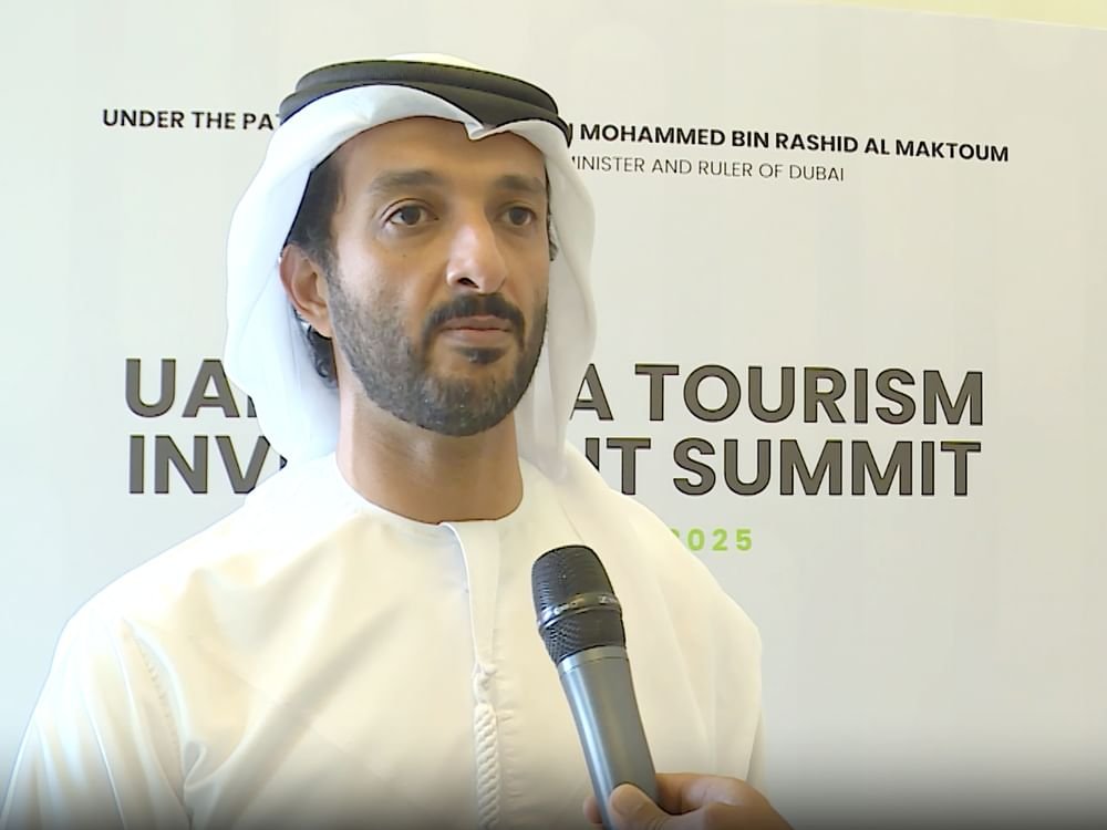 ابن طوق : 110 مليارات دولار استثمارات إماراتية في أفريقيا تضعنا في المرتبة الرابعة عالميا 1 ابن طوق : 110 مليارات دولار استثمارات إماراتية في أفريقيا تضعنا في المرتبة الرابعة عالميا