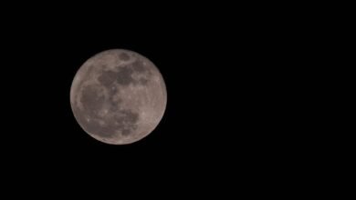 علماء يكتشفون أن الكبريت القمري لا يشبه نظيره الأرضي