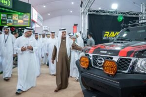 نهيان بن مبارك يزور معرض العين الدولي للصيد والفروسية