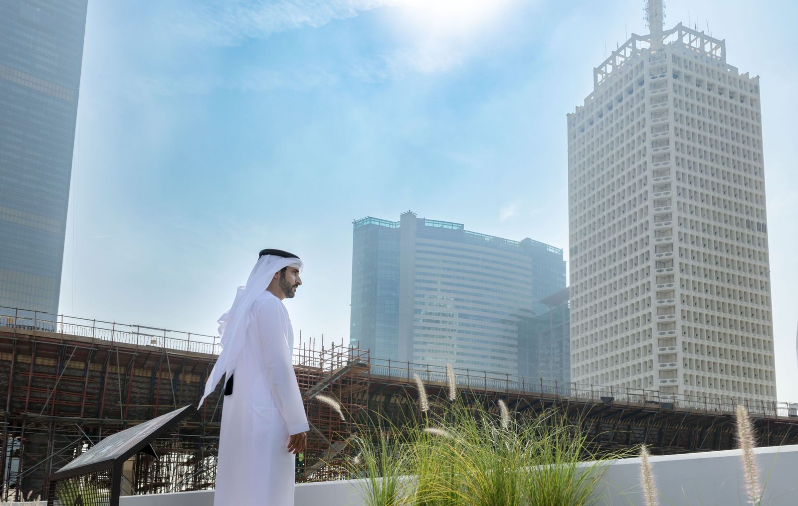 حمدان بن محمد يعتمد الهوية المعمارية لمشاريع الطرق في دبي 1 حمدان بن محمد يعتمد الهوية المعمارية لمشاريع الطرق في دبي