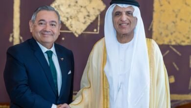 سعود بن صقر يستقبل سفير البيرو