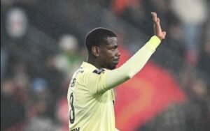 باريس يتخطى لوهافر.. وبوجبا يشهد سقوط موناكو 2 باريس يتخطى لوهافر.. وبوجبا يشهد سقوط موناكو