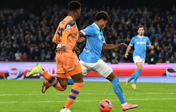 نابولي يكرم ضيافة أتالانتا بثلاثية 1 نابولي