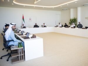 خالد بن محمد بن زايد يترأس اجتماع المجلس التنفيذي لإمارة أبوظبي