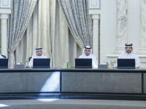 ولي عهد الشارقة يترأس اجتماع المجلس التنفيذي