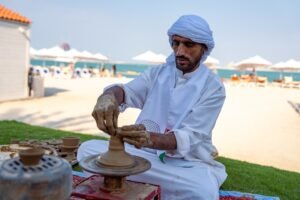 ريكسوس باب البحر يحتفي باليوم الوطني الإماراتي ببرنامج حافل من العروض والأنشطة التراثية والترفيهية 