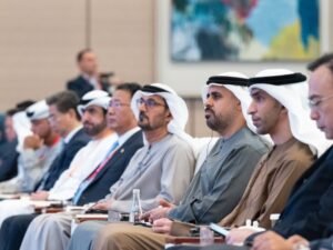 ذياب بن محمد بن زايد يشهد المؤتمر الصيني الإماراتي للتعاون الاقتصادي والتجاري وتبادل 15 اتفاقية ومذكرة تفاهم