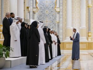 منصور بن زايد يطلع على الخطط الإستراتيجية لتنظيم النسخة الثانية من "المؤتمر والمعرض الزراعي الإماراتي 2026"