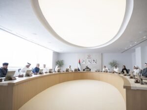 خالد بن محمد بن زايد يترأس اجتماع المجلس التنفيذي لإمارة أبوظبي