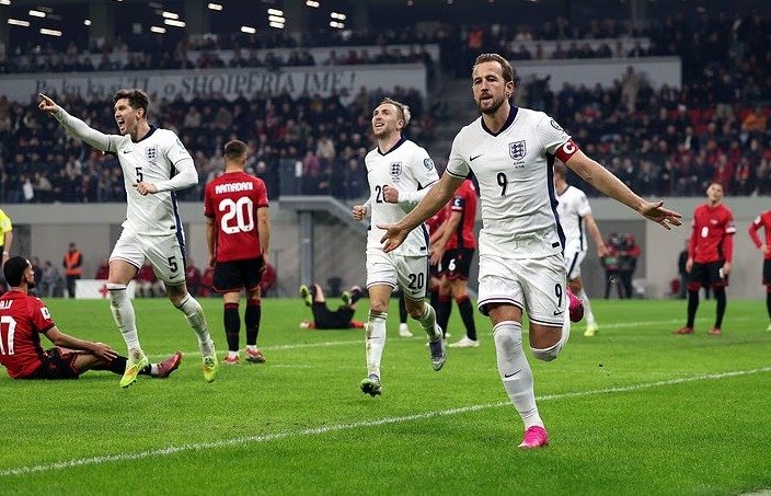 إنجلترا تختتم تصفيات كأس العالم بالعلامة الكاملة 1 إنجلترا