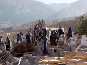 الإمارات تتصدر المشهد الإنساني في أفغانستان/عون متواصل للمناطق النائية وتخفيف لمعاناة الأسر المتضررة