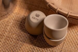 "إرث" أبوظبي يحتفي باليوم الوطني بعروض إقامة حصرية وتجارب طهي مُميّزة