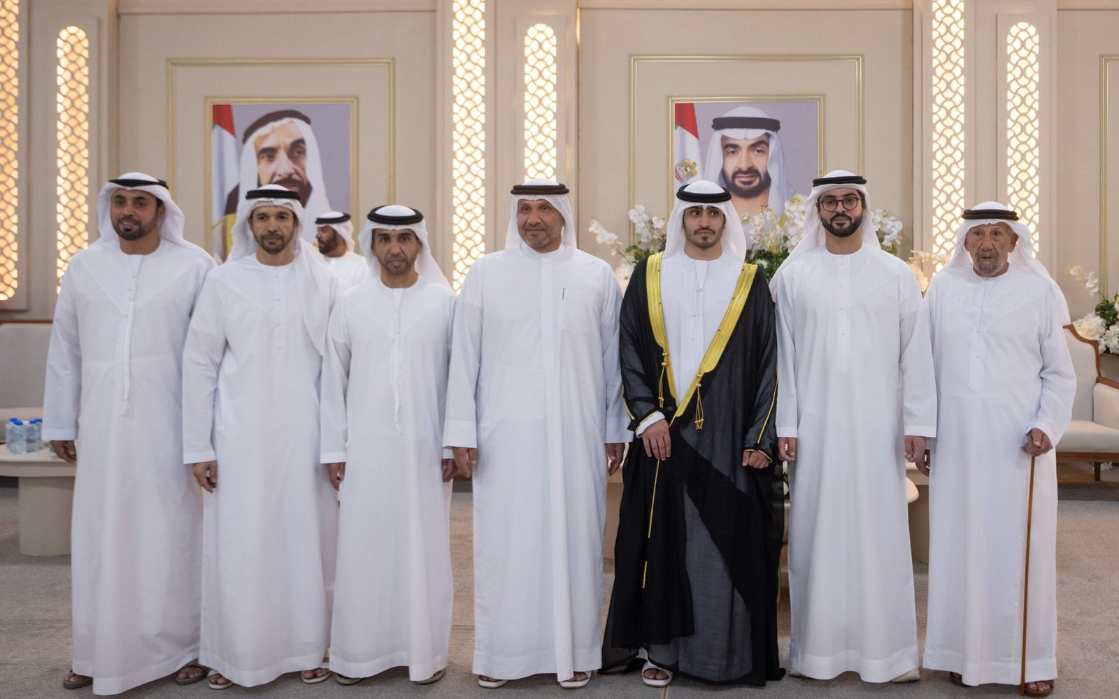 سلطان بن حمدان بن زايد يحضر حفل استقبال بمناسبة زفاف عزان محمد المزروعي 1 سلطان بن حمدان بن زايد يحضر حفل استقبال بمناسبة زفاف عزان محمد المزروعي