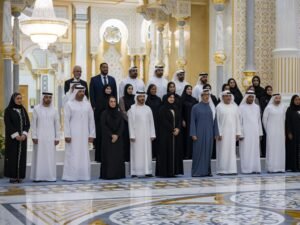 منصور بن زايد يطلع على الخطط الإستراتيجية لتنظيم النسخة الثانية من "المؤتمر والمعرض الزراعي الإماراتي 2026"