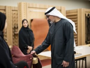 خالد بن محمد بن زايد يزور مدرسة "أبوظبي للفنون الفروسية الأميرية" في جزيرة الجبيل