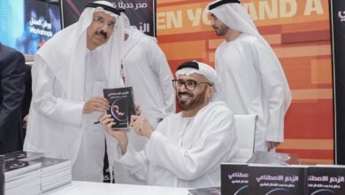 توقيع كتاب "الرحم الاصطناعي" لجمال السويدي في معرض الشارقة الدولي للكتاب