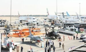 «دبي للطيران».. صفقات تاريخية وتقنيات متقدمة لتشكيل مستقبل الطيران