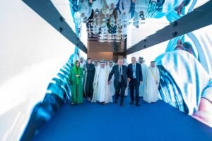 سلطان القاسمي يدعم أبحاث وتطوير "صمام مجدي يعقوب" بمليوني دولار