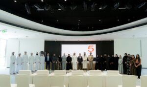 دائرة الشارقة الرقمية تكرّم 15 خريجاً من منتسبي برنامج "تطوير الكفاءات في البيانات والذكاء الاصطناعي" 2 دائرة الشارقة الرقمية تكرّم 15 خريجاً من منتسبي برنامج "تطوير الكفاءات في البيانات والذكاء الاصطناعي"