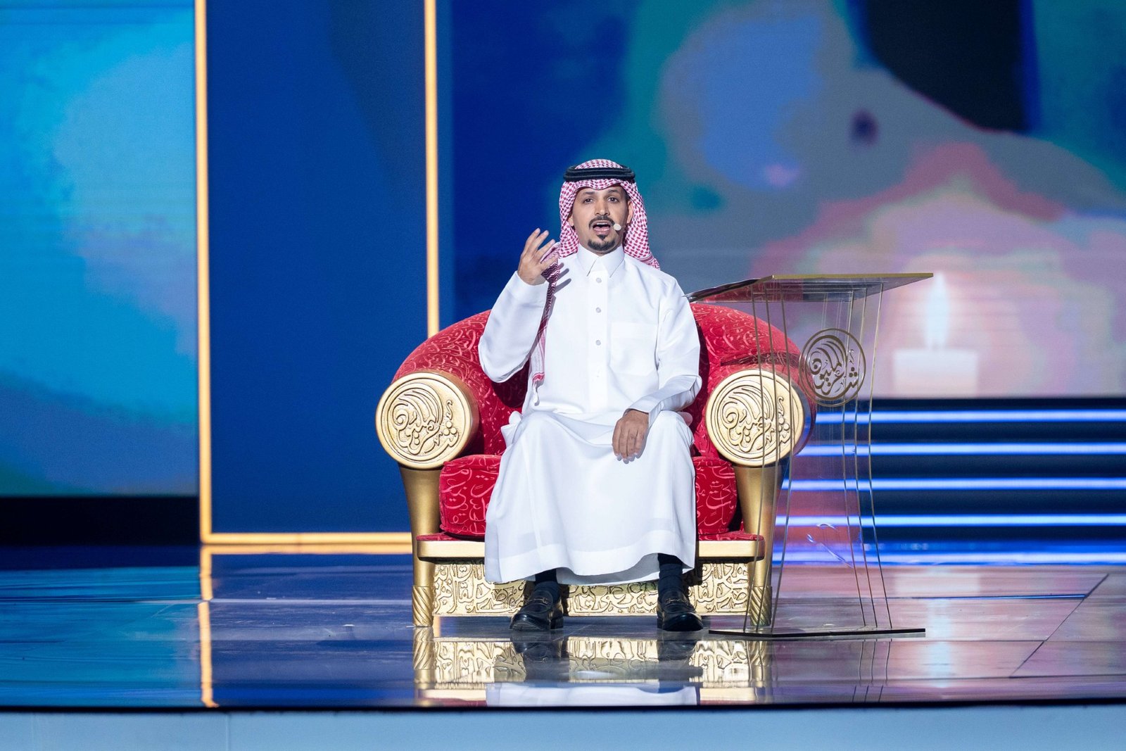 الحلقة المباشرة الثانية من «شاعر المليون» تنطلق غداً 1 «شاعر المليون»