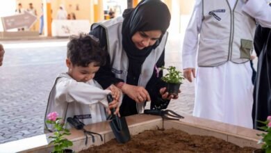 300 متطوع في مبادرة تعليمية بالشارقة