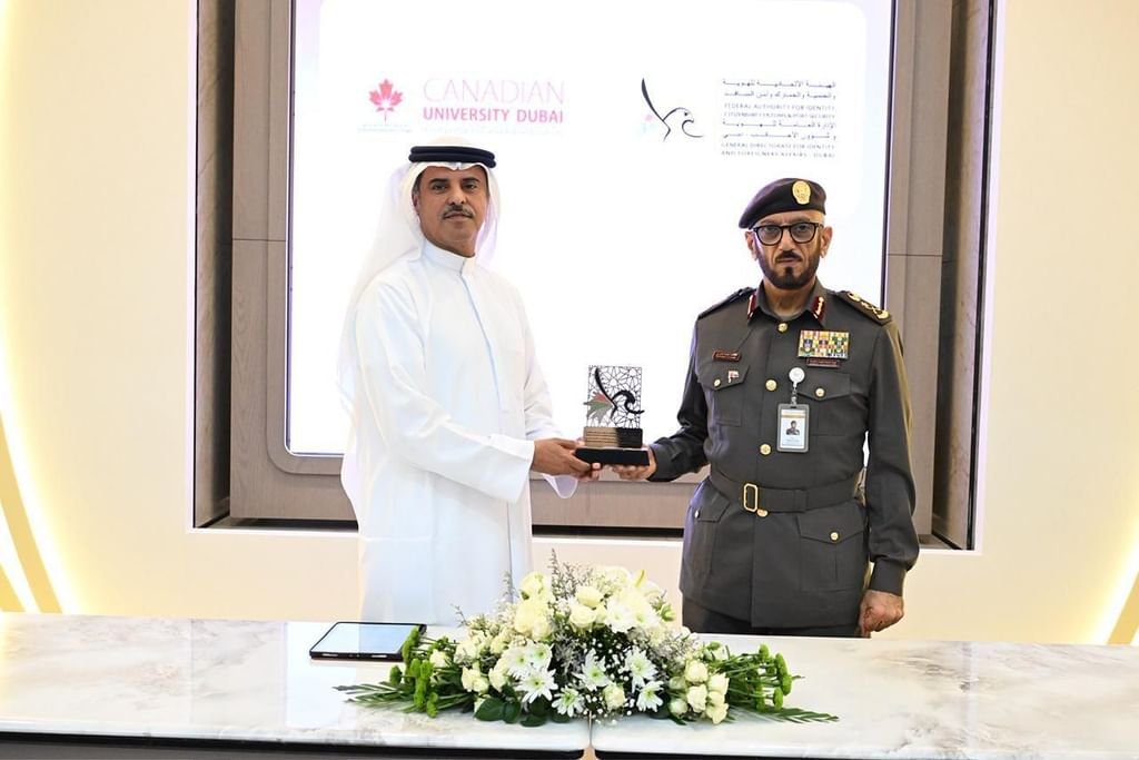 إقامة دبي توقّع اتفاقية تعاون مع الجامعة الكندية لتطوير الكفاءات الوطنية 1 إقامة دبي توقّع اتفاقية تعاون مع الجامعة الكندية لتطوير الكفاءات الوطنية