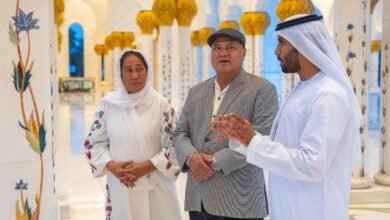 رئيس وزراء توفالو يزور جامع الشيخ زايد الكبير في أبوظبي