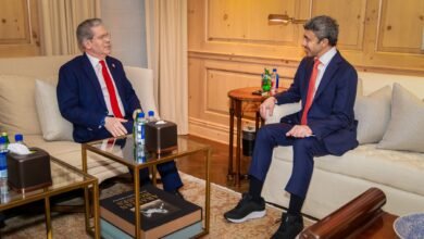 عبدالله بن زايد يلتقي وزير الخزانة الأميركي