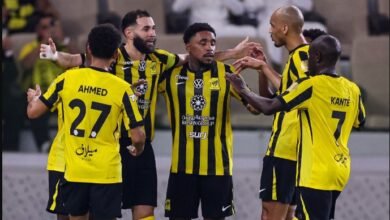 بنزيما يقود اتحاد جدة لعبور عقبة الرياض