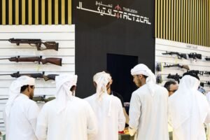جناح تسليح يشهد إقبالاً ملحوظاً في اليوم الثاني من معرض AAIHEEX 2025 بتجارب تفاعلية