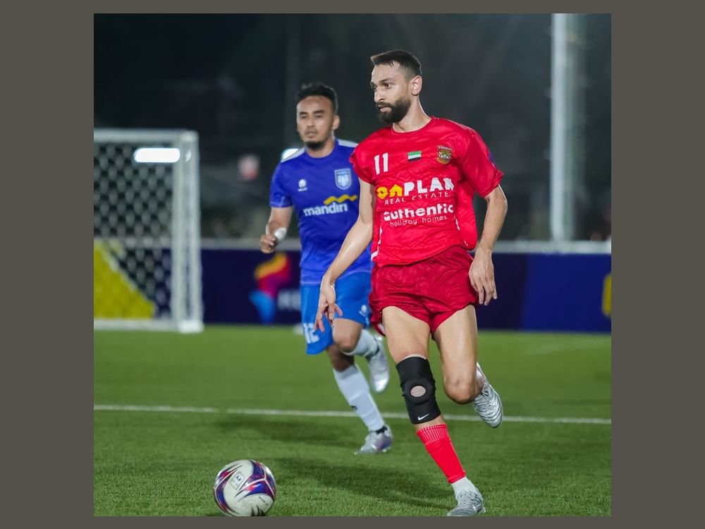 بيرنجريف يونايتد يتأهل إلى نصف نهائي أندية آسيا لكرة القدم المصغرة 1 بيرنجريف يونايتد يتأهل إلى نصف نهائي أندية آسيا لكرة القدم المصغرة