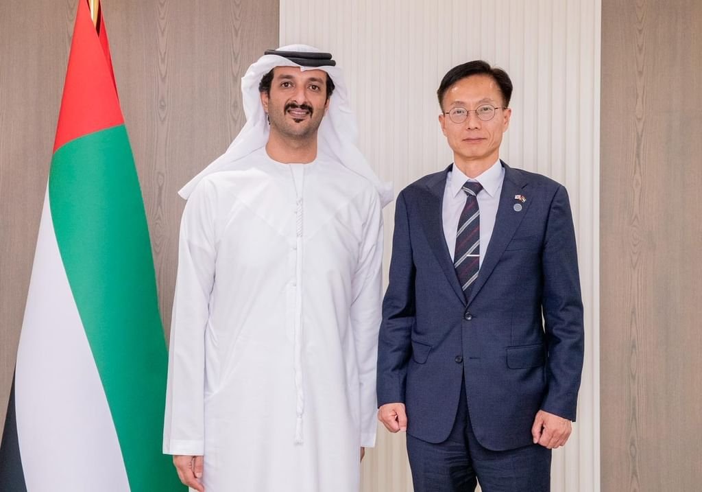 الإمارات وكوريا تبحثان توظيف تقنيات الذكاء الاصطناعي في حماية وإدارة حقوق الملكية الفكرية 1 الإمارات وكوريا تبحثان توظيف تقنيات الذكاء الاصطناعي في حماية وإدارة حقوق الملكية الفكرية