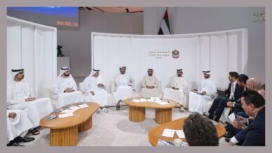 الحوار الحكومي مع القطاع الخاص يعتمد توصيات ببرامج زمنية لتعزيز تنافسية الإمارات في قطاعات اقتصادية حيوية