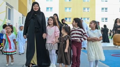 وزيرة الأسرة تزور مدينة الإمارات الإنسانية