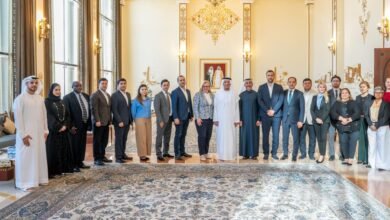 سعود بن صقر يستقبل المشاركين في برنامج القيادة السياحية العالمية