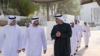 خالد بن محمد بن زايد وحمدان بن محمد بن راشد يقومان بجولة في متحف التاريخ الطبيعي أبوظبي بالمنطقة الثقافية في السعديات
