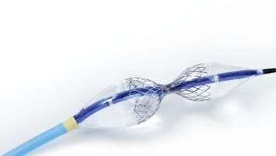 " كليفلاند كلينك أبوظبي" يجري أول عملية لزرع جهاز يُخفّف آلام الذبحة الصدرية