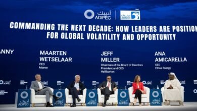 "أديبك 2025".. قادة قطاع النفط والغاز على مستوى العالم يدعون إلى تسريع تمويل الاستثمارات في الطاقة