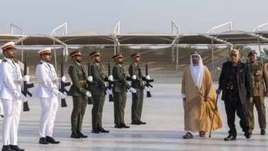 زايد بن محمد بن زايد يستقبل رئيس جمهورية فيجي في واحة الكرامة